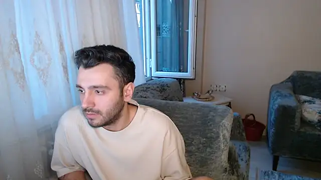 handsomeee04 online show from 16, 5, 2026