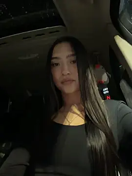 Snapshot of MilenaMilven chatting on 27, 3, 2026 MilenaMilven online show from 27, 3, 2026