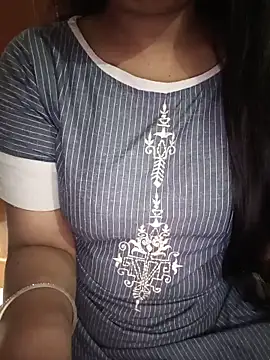 Snapshot of Soniya_444 chatting on 30, 5, 2026 Soniya 444 online show from 30, 5, 2026