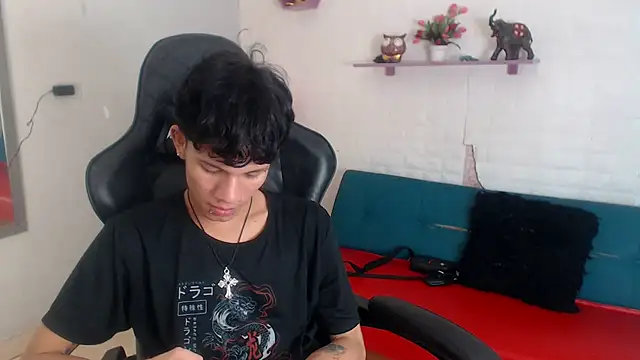 andy dan18 online show from 18, 11, 2025