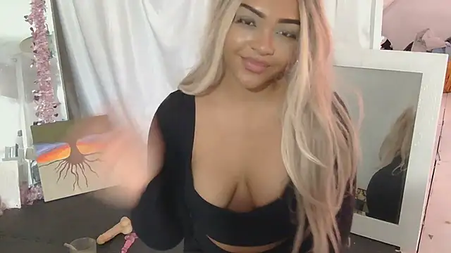 Snapshot of jaslenelovely chatting on 4, 2, 2025 jaslenelovely online show from 4, 2, 2025