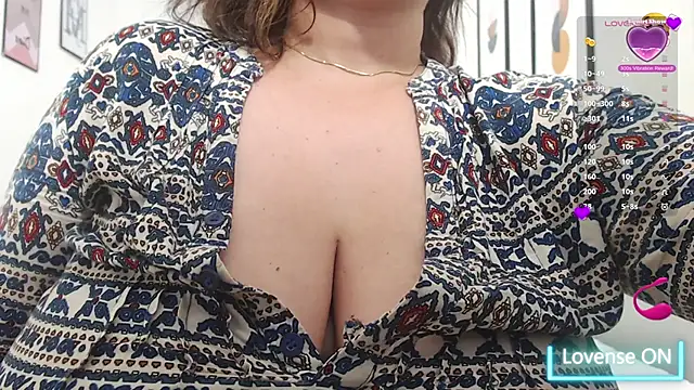 MommyHelpsmee online show from 7, 2, 2025