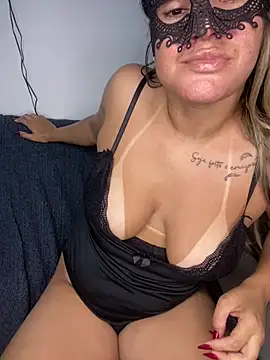 Casadadelicia26 online show from 10, 7, 2026