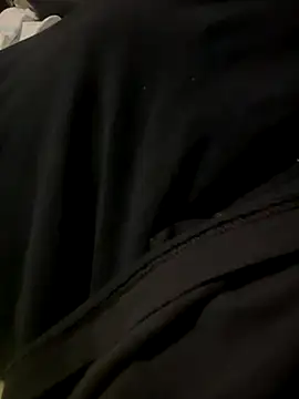 Snapshot of Dvddd chatting on 11, 11, 2025 Dvddd online show from 11, 11, 2025