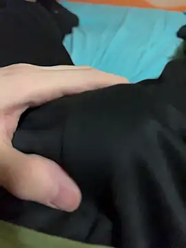 Snapshot of Dvddd chatting on 24, 11, 2025 Dvddd online show from 24, 11, 2025