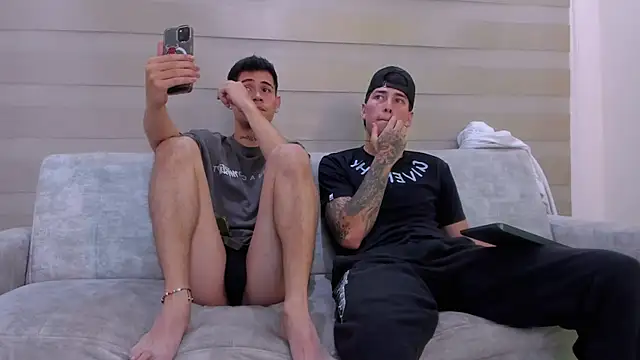 Snapshot of hell_twink chatting on 12, 3, 2025 hell twink online show from 12, 3, 2025