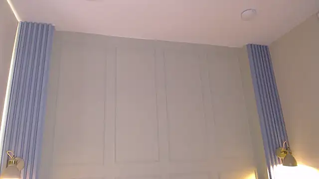 Abbydreams  online show from 20, 2, 2025