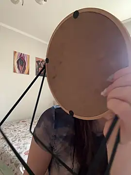 Sabrina shells online show from 18, 7, 2026