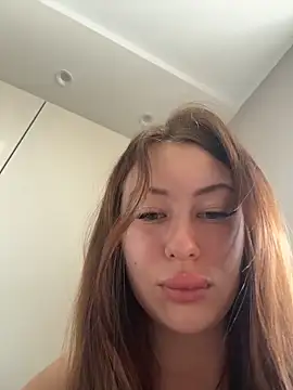 AndreaMood online show from 5, 6, 2026
