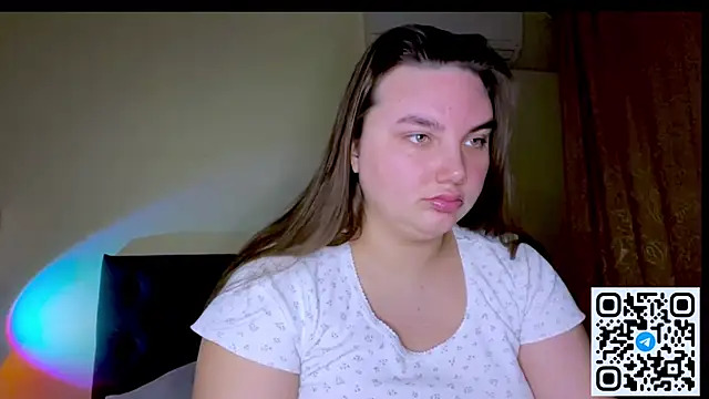 Snapshot of Dreamyblushfairy chatting on 11, 3, 2026 Dreamyblushfairy online show from 11, 3, 2026