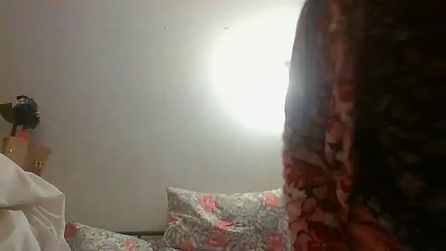 Snapshot of BELLAMORGANE1 chatting on 24, 12, 2024 BELLAMORGANE1 online show from 24, 12, 2024