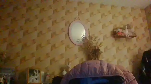 Snapshot of BELLAMORGANE1 chatting on 24, 12, 2024 BELLAMORGANE1 online show from 24, 12, 2024