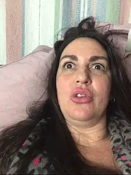 Snapshot of BELLAMORGANE1 chatting on 3, 4, 2026 BELLAMORGANE1 online show from 3, 4, 2026