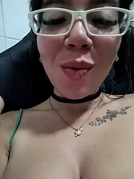 Snapshot of StarSex22 chatting on 10, 2, 2025 StarSex22 online show from 10, 2, 2025