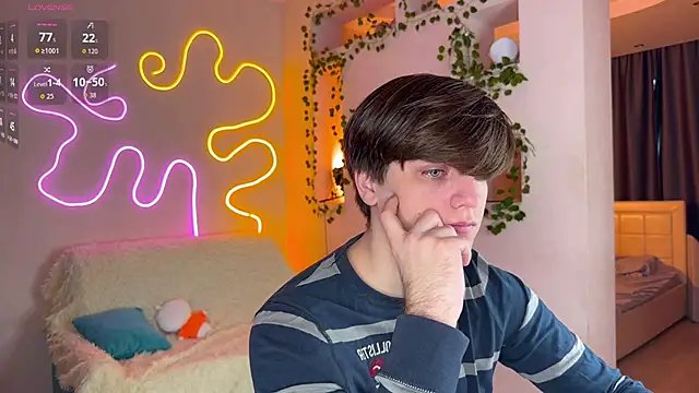 RobertAndLinela online show from 25, 10, 2025