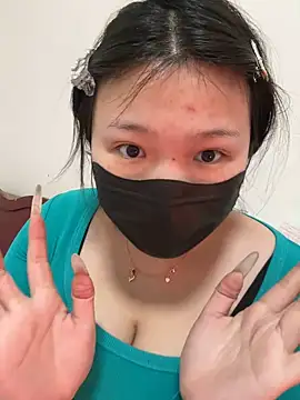 Snapshot of Happyou2 chatting on 25, 2, 2025 Happyou2 online show from 25, 2, 2025