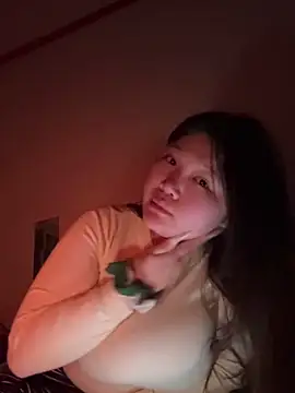 Snapshot of Happyou2 chatting on 9, 3, 2025 Happyou2 online show from 9, 3, 2025