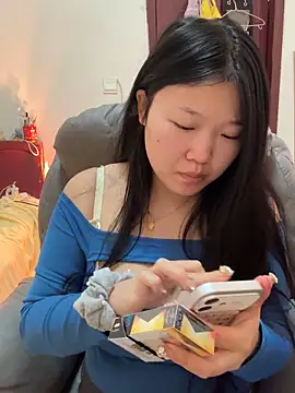 Snapshot of Happyou2 chatting on 13, 2, 2026 Happyou2 online show from 13, 2, 2026