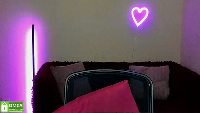 Arianasweety23 online show from 7, 3, 2025