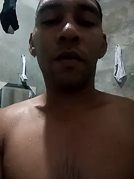 Snapshot of yaxom33 chatting on 1, 3, 2026 yaxom33 online show from 1, 3, 2026