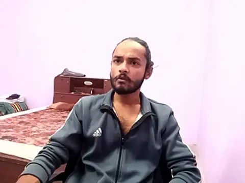 IamRentedBoybfriend online show from 13, 1, 2026