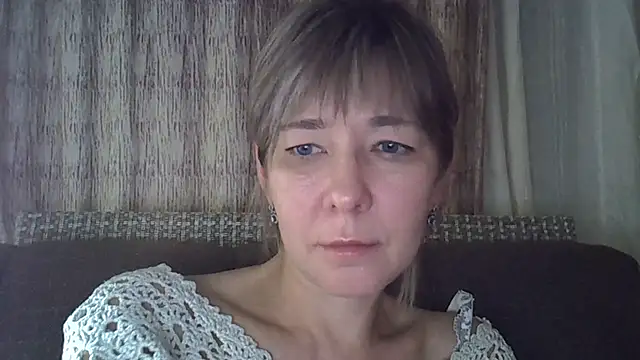 EllaJohnsonX online show from 18, 1, 2025