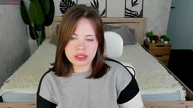 Snapshot of EricaElliott chatting on 23, 4, 2026 EricaElliott online show from 23, 4, 2026