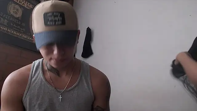 Snapshot of Thiago_x_Sahara chatting on 15, 1, 2025 Thiago x Sahara online show from 15, 1, 2025