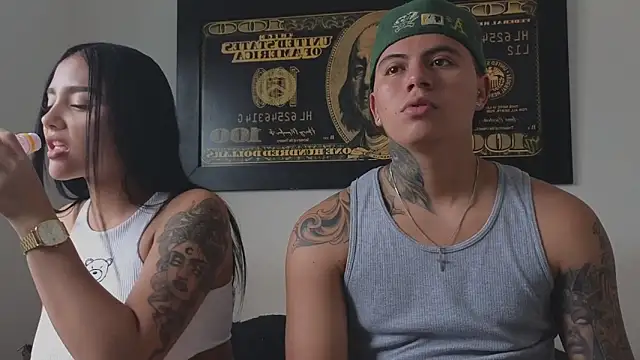 Snapshot of Thiago_x_Sahara chatting on 10, 9, 2025 Thiago x Sahara online show from 10, 9, 2025