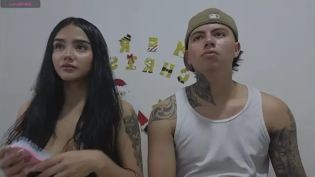 Snapshot of Thiago_x_Sahara chatting on 20, 12, 2025 Thiago x Sahara online show from 20, 12, 2025