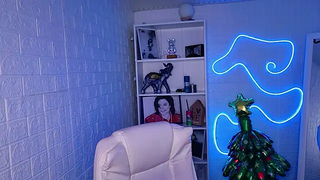 StellaFrost online show from 18, 12, 2025