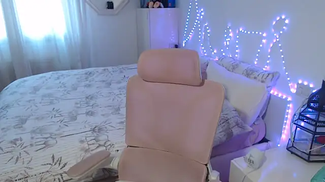 Snapshot of LasolitaAuri chatting on 27, 3, 2026 LasolitaAuri online show from 27, 3, 2026