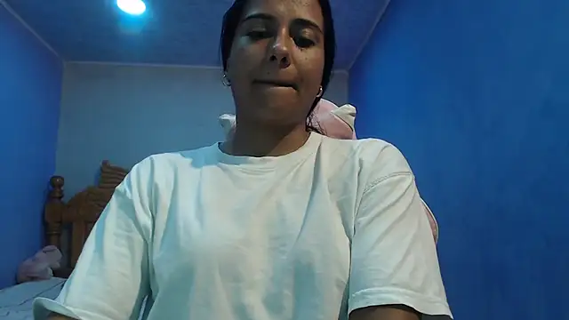 Coral0403 online show from 23, 12, 2025