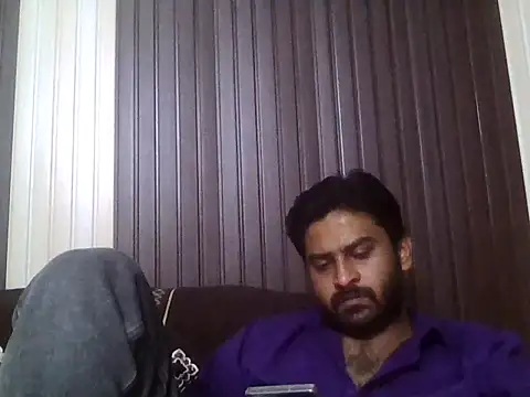 Snapshot of indihotguy chatting on 18, 4, 2026 indihotguy online show from 18, 4, 2026