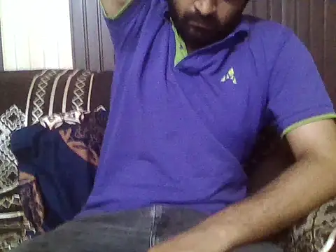 Snapshot of indihotguy chatting on 20, 4, 2026 indihotguy online show from 20, 4, 2026