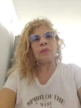 Snapshot of indiraa-channell chatting on 7, 1, 2025 indiraa-channell online show from 7, 1, 2025