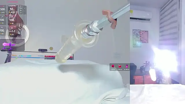 Snapshot of Maria_Jones_ chatting on 11, 11, 2025 Maria Jones online show from 11, 11, 2025