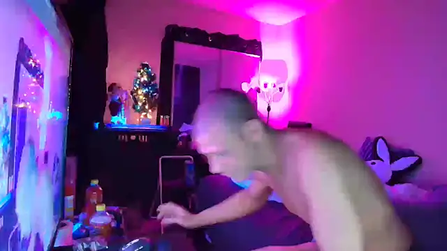 Snapshot of hotemberly_jake chatting on 25, 12, 2024 hotemberly jake online show from 25, 12, 2024