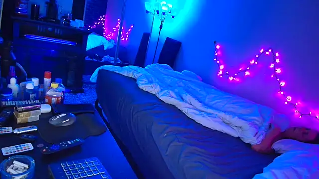 Snapshot of hotemberly_jake chatting on 28, 12, 2024 hotemberly jake online show from 28, 12, 2024