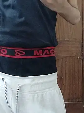 Snapshot of fakelove95 chatting on 30, 10, 2025 fakelove95 online show from 30, 10, 2025