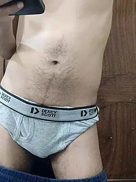 Snapshot of fakelove95 chatting on 21, 4, 2026 fakelove95 online show from 21, 4, 2026