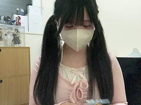 Snapshot of tequila_09 chatting on 8, 4, 2026 tequila 09 online show from 8, 4, 2026