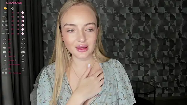 A delina online show from 3, 11, 2025