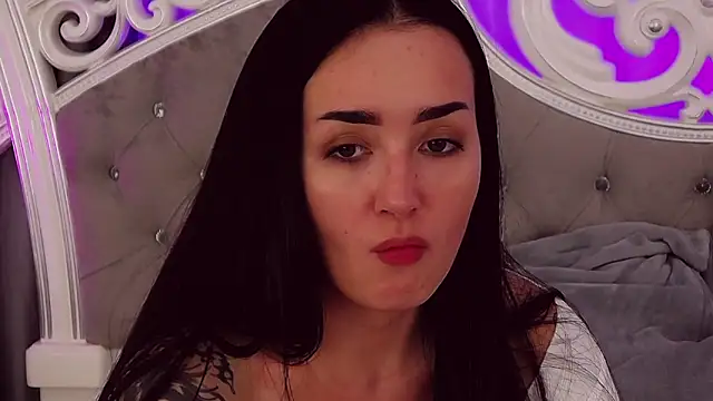 KimKhallifa online show from 29, 1, 2025