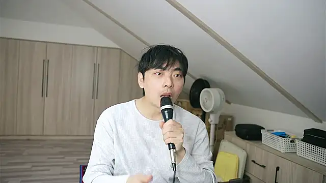 Snapshot of chinalover4199 chatting on 7, 4, 2026 chinalover4199 online show from 7, 4, 2026