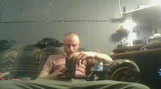 Snapshot of 618fuckupp chatting on 14, 3, 2025 618fuckupp online show from 14, 3, 2025