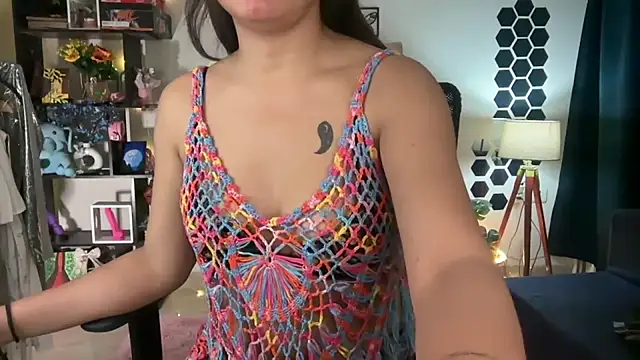 Snapshot of roseofvenom chatting on 16, 3, 2026 roseofvenom online show from 16, 3, 2026