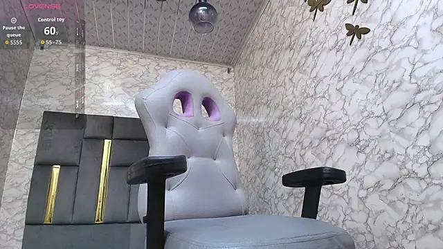 Snapshot of Lorena_watson chatting on 1, 2, 2026 Lorena watson online show from 1, 2, 2026