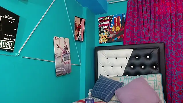 valerie mase online show from 3, 2, 2025