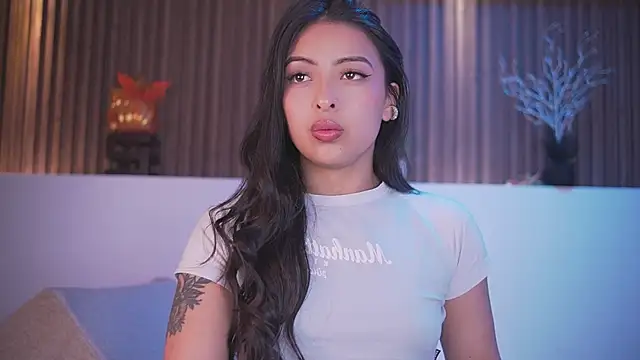 Camila dupont online show from 14, 4, 2026